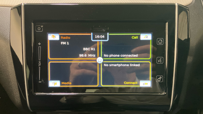 Suzuki Swift 1.2 Dualjet 83 12V Hybrid SZ-L 5dr Petrol Hatchback